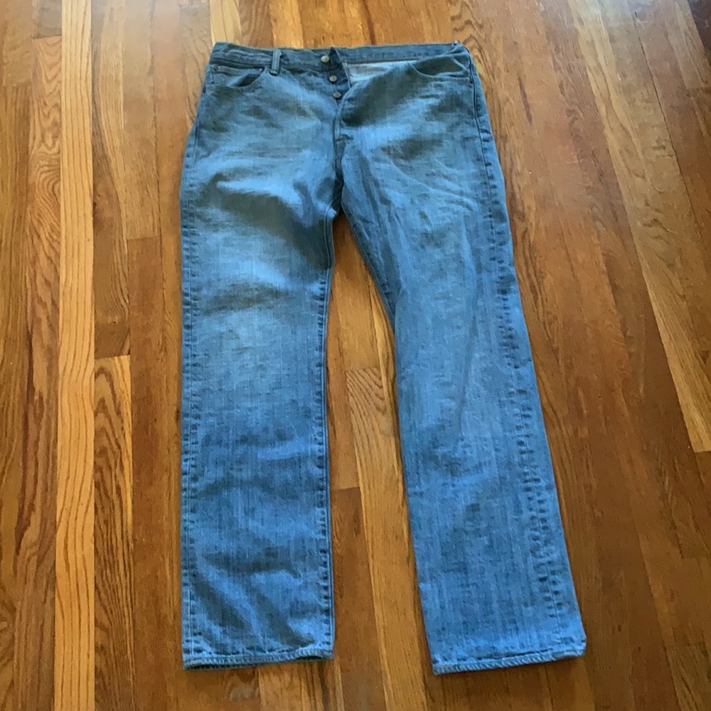 Levi’s 501 Light Wash Button Down Five Pocket Jea… - image 5